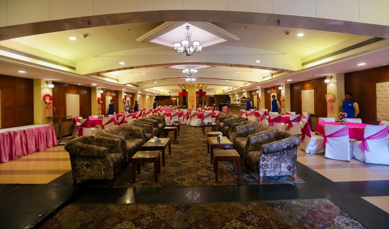 Cs Boutique Hotel Faridabad Eksteriør bilde