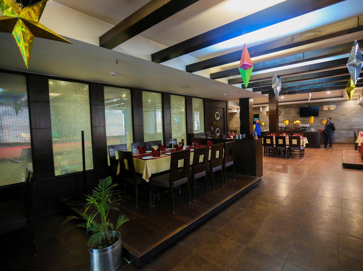 Cs Boutique Hotel Faridabad Eksteriør bilde