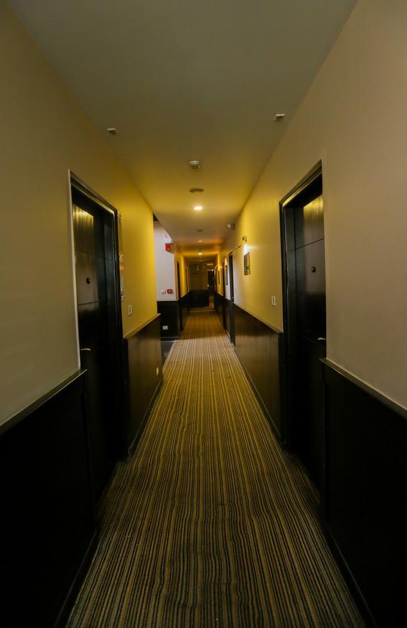 Cs Boutique Hotel Faridabad Eksteriør bilde